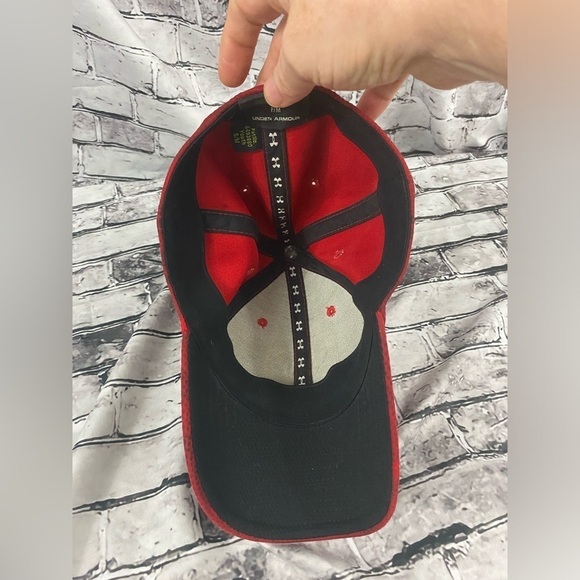 Under Armour Youth S/M Red & Black Baseball Fitted Cap - Picture 3 of 7